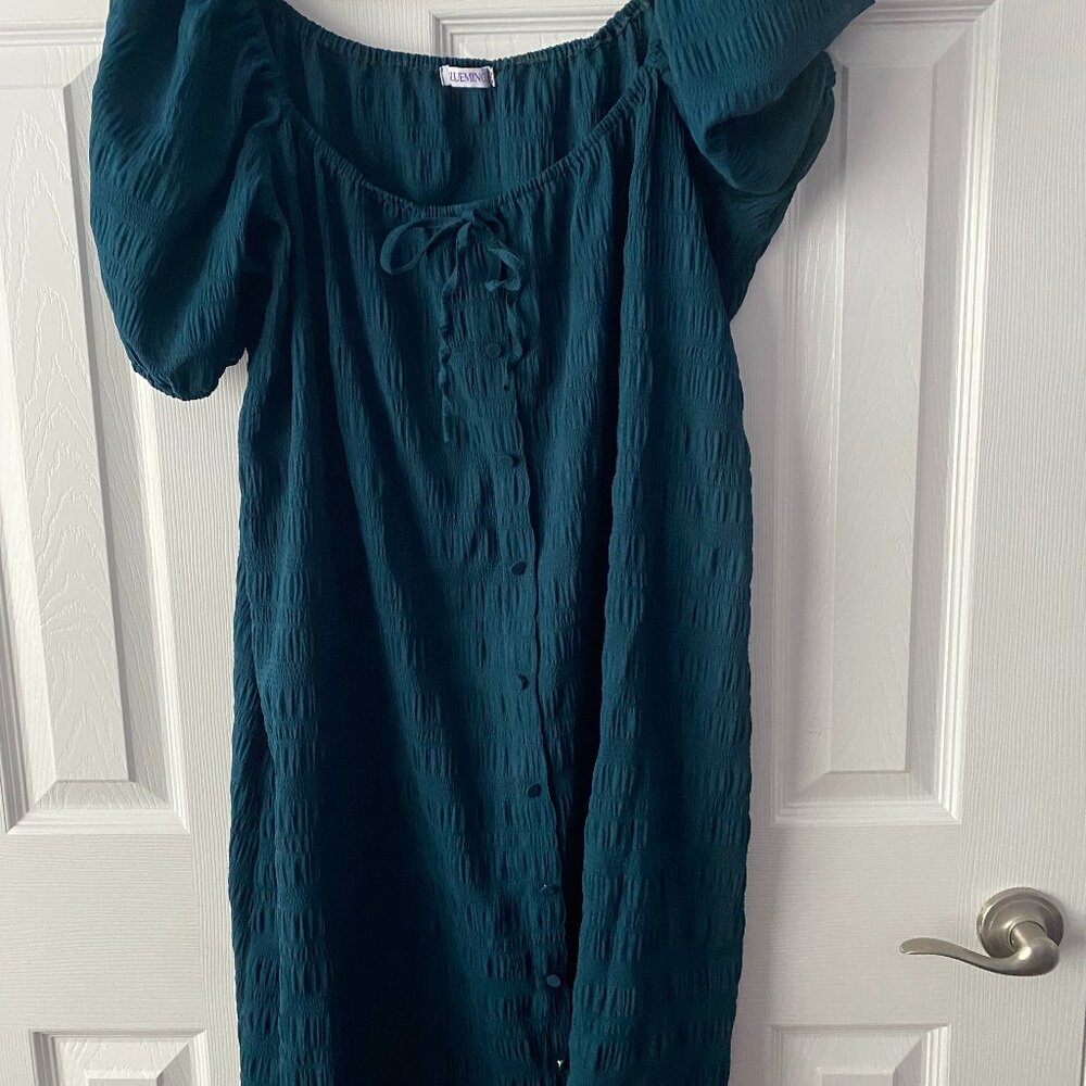 Blueming Dress size 2xl